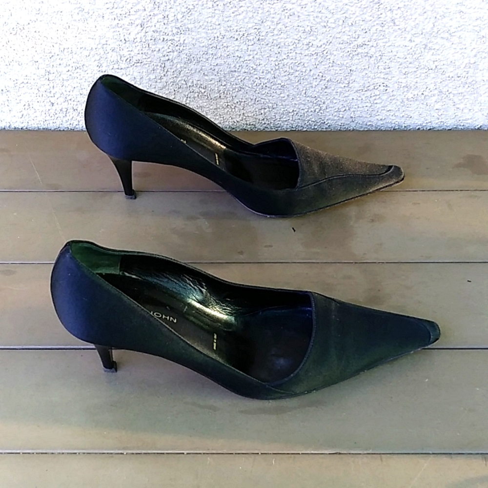 St. John pumps